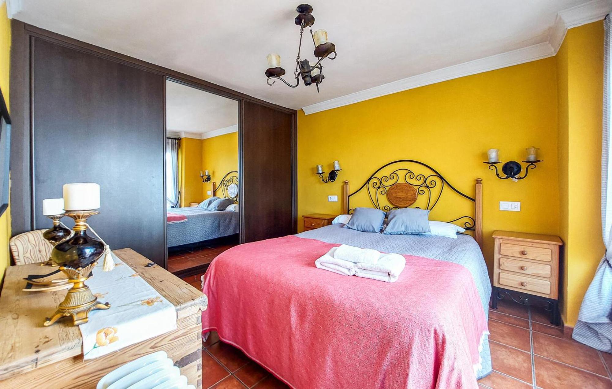 2 Bedroom Cozy Home In Grazalema Exterior photo